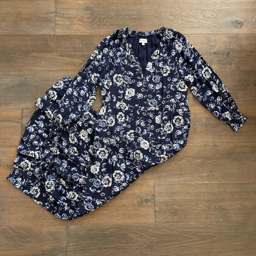 Evereve Long Sleeve Maxi Dress Blue White Floral Tiered Ruffles Size Small